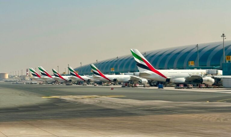 Brand am Flughafen Dubai – Flugverkehr eingestellt