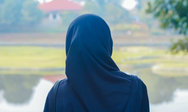 Mikl-Leitner bekräftigt Kopftuchverbot: „Symbol der Unterdrückung“