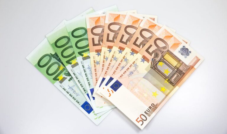 Kündigungs-Panne kostet Firma 8.000 Euro – AK greift ein