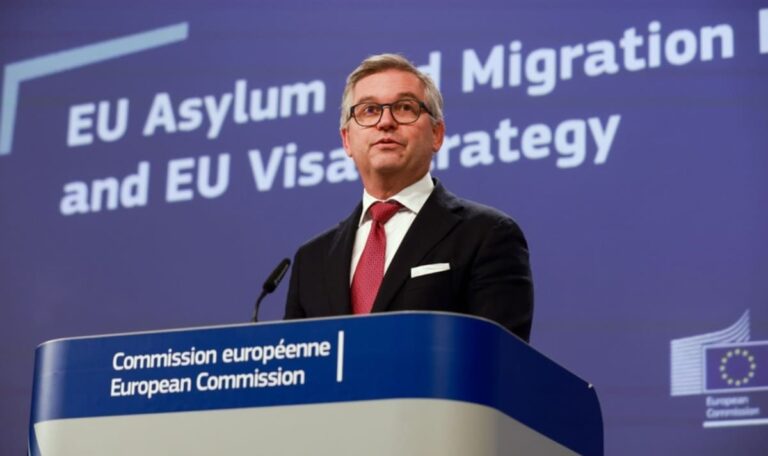 EU-Migrationskommissar Brunner: „Härteste Abschiebeoffensive seit zehn Jahren