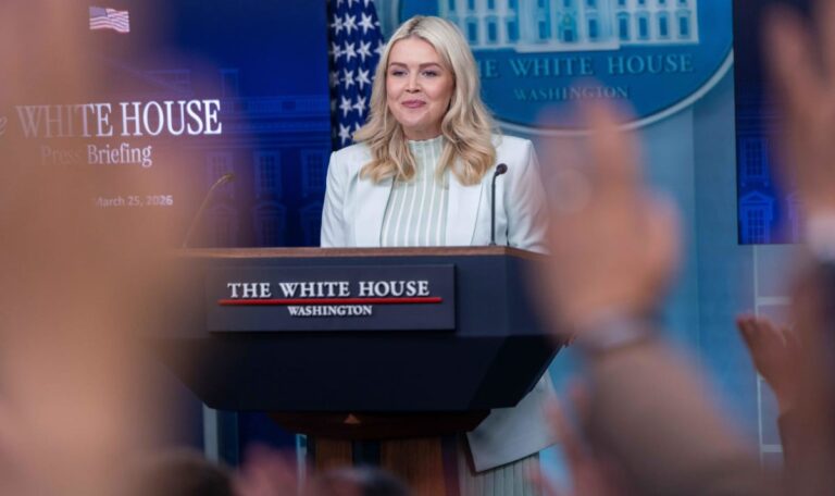 Trump-Aussage bringt Netz zum Lachen – „Belesenster Mensch“