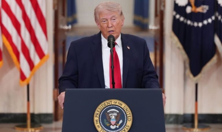 Trump in TV-Ansprache: „Wir werden sie in die Steinzeit zurück bomben“ (VIDEO)