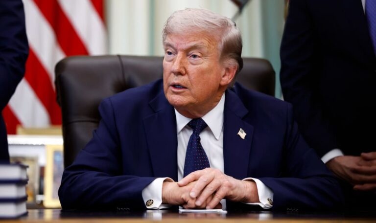 Warum Atombombe?“ – Trump erklärt Haltung im Iran-Konflikt