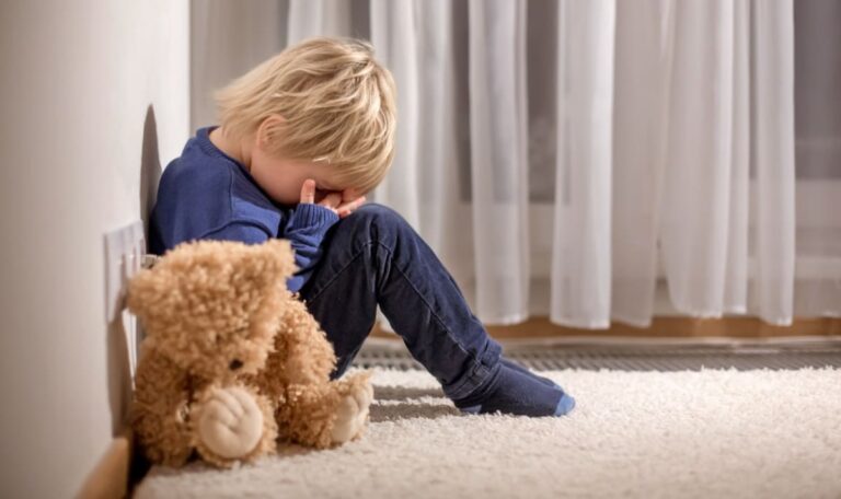 Übergriff im Kindergarten? Bürgermeister verteidigt Nichte