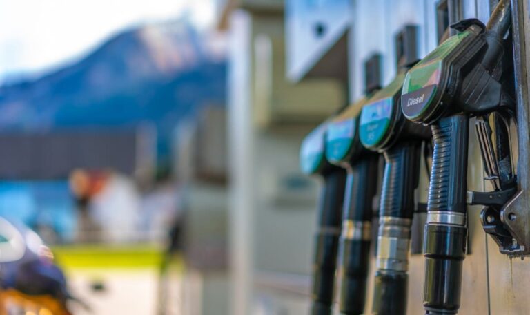 EU-Offensive für neuen Kraftstoff E20: Tanken soll billiger werden