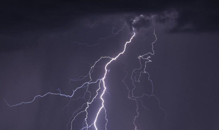 Gewitter und Sonne: Tief „Rapunzel“ stürmt auf Österreich zu