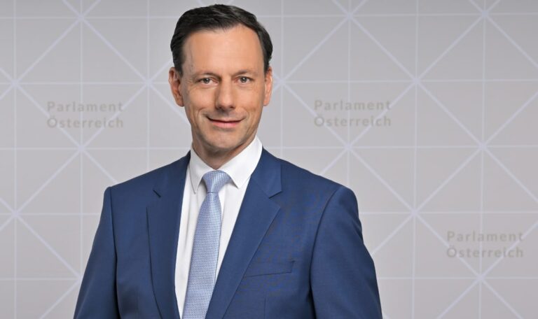 Gödl folgt Wöginger: Führungswechsel im ÖVP-Klub vollzogen