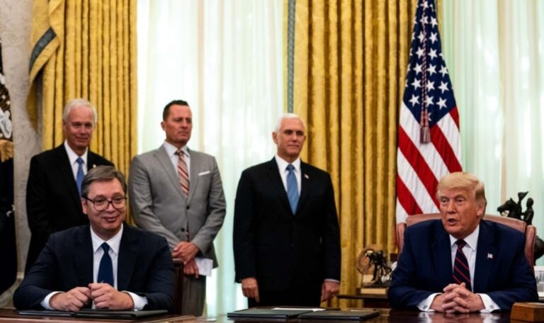 Serbien setzt auf Amerika – während Europa auf Distanz geht