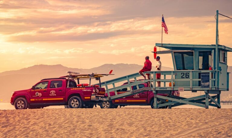 Legendärer Strand-Serienhit kommt: „Baywatch“-Fans drehen durch