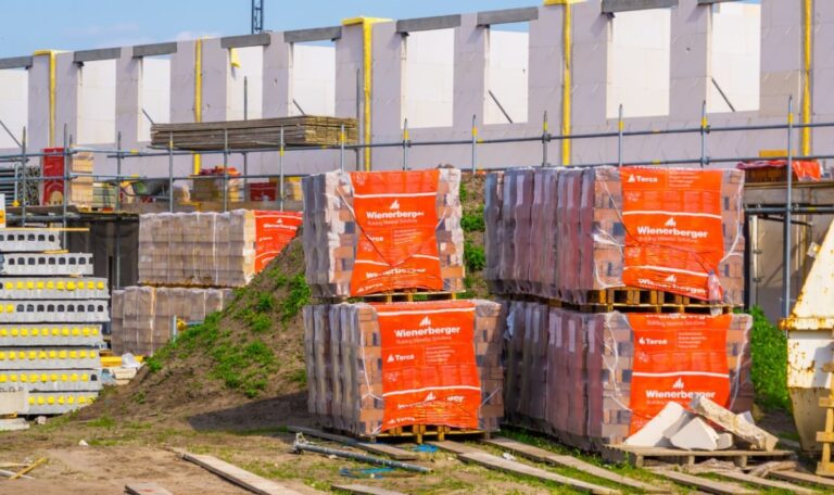 Österreichischer Baustoffkonzern expandiert mit Übernahme in Serbien