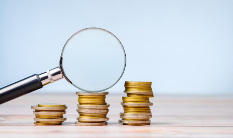 Pfusch mit Ansage“ – Neos bremsen bei Richtlinie zur Lohntransparenz