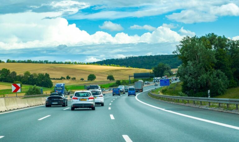 Urlaubs-Falle: So teuer kann es in diesen EU-Länder mit dem Auto werden