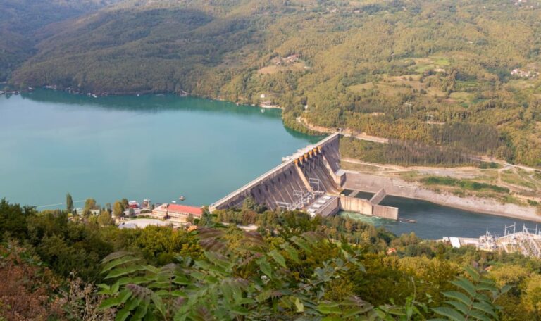 Bosnien und Serbien wollen gemeinsam Mega-Kraftwerke an der Drina bauen
