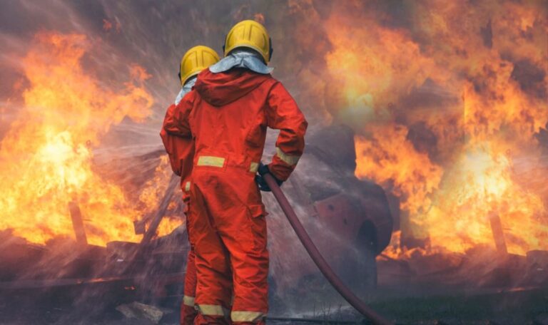 Tschernobyl steht in Flammen: Inferno nach Drohnen-Crash