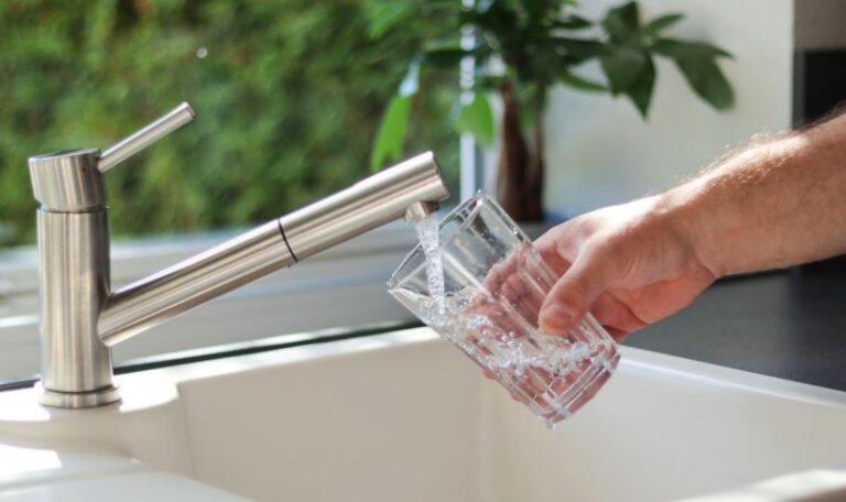 Mehrere Gemeinden betroffen: Trinkwasser muss abgekocht werden