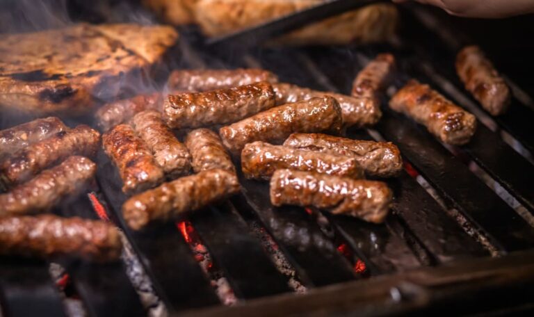 Grillen kann gefährlich werden: Worauf ihr jetzt achten müsst!