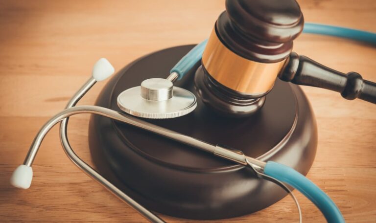 Tumor ausgependelt: 14-Jährige Krebspatientin stirbt nach Pflanzeninfusion