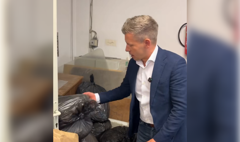Geschredderte Akten im Keller – Polizei ermittelt gegen Orban-Partei