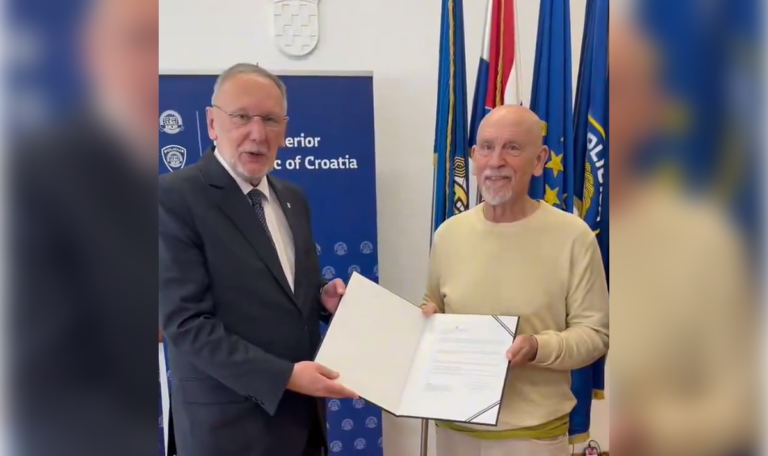 Neue Rolle übernommen“: Hollywood-Star Malkovich ist jetzt offiziell Kroate (VIDEO)