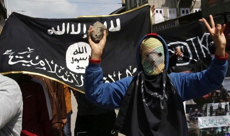 Islamistischer Kämpfer, vorbestraft: Syrer soll trotzdem eingebürgert werden