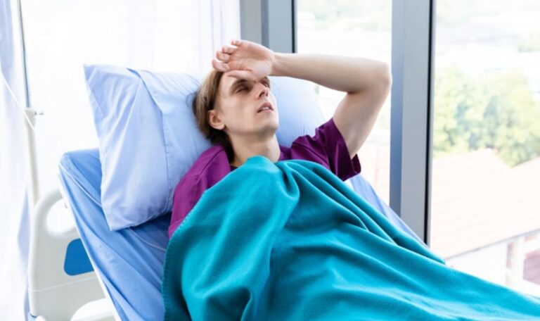 Hitzeschläge auch bei Jungen: Frankreichs Krankenhäuser am Kollaps