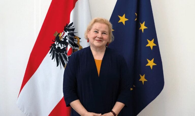 Neues Sparpaket trifft Selbständige, Ältere und Geringverdiener hart