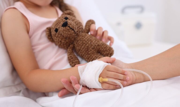 TikTok-Experiment mit Stressball: Mädchen mit Brandwunden im Spital