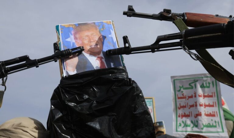 Drohnen, Scharfschützen: Anschlagsplan auf Trumps Geburtstag aufgedeckt