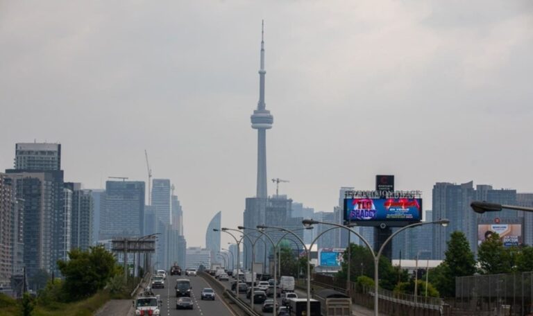 Giftiger Rauch über Toronto: Veranstaltungen zum WM-Finale abgesagt