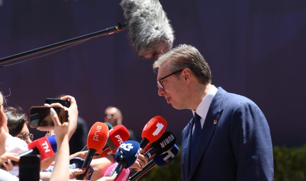 Nach Messer-Drohung gegen Vucic: Präsident will Täter persönlich die Hand reichen