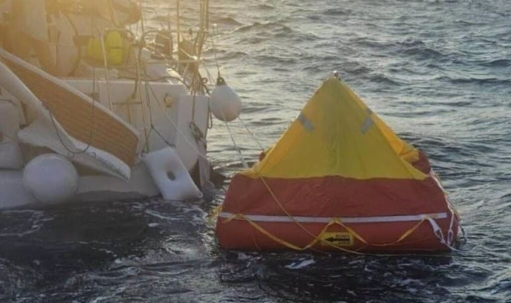 Adriasturm mit 111 km/h: Sieben Boote erleiden Schiffbruch, Österreicher gerettet