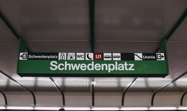 Chaos im Öffi-Netz: Wien sperrt U4, S-Bahn und U3 gleichzeitig
