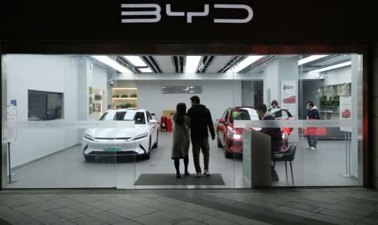 Ökonomen warnen: Steht chinesische Übernahme von Volkswagen bevor ?