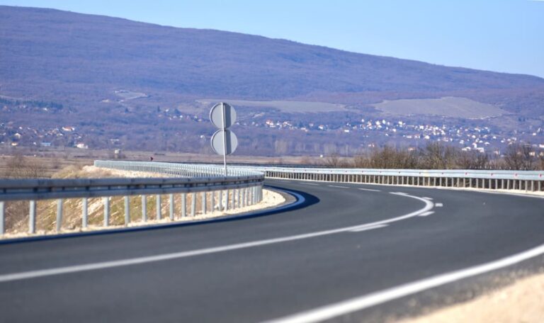 EU-Ermittler prüfen Milliardenprojekt in Bosnien: Finanzierung für Autobahn gestoppt