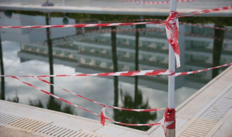 Mädchen (4) stirbt im Hotelpool: Was bisher bekannt ist