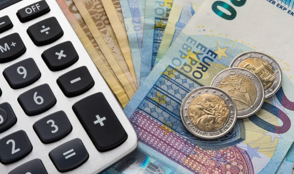 Bist du ein Geringverdiener? So ordnet sich dein Gehalt ein