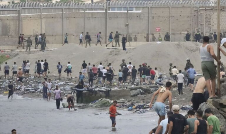 Bisher 72 Tote in Ceuta: Behörden bereiten sich auf 200 Leichen vor