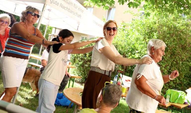 Hoffeste, Boccia & Theater: Wien lädt zu „Sommer im Gemeindebau