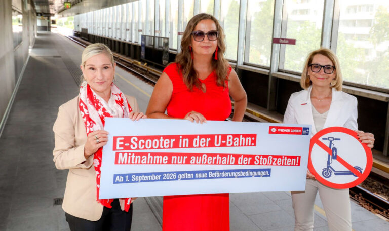 Strafe droht: Wiener Linien schränken Mitnahme von E-Scootern ein