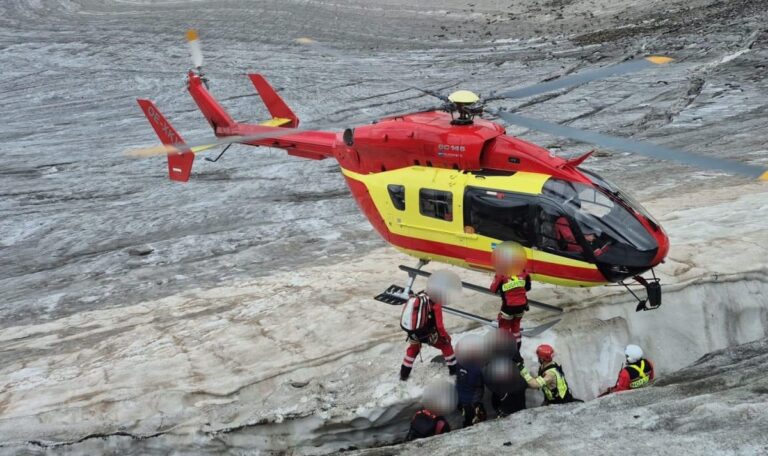 Unter 200-Kilo-Stein eingeklemmt – Bergsteiger löst Großeinsatz aus (FOTOS)