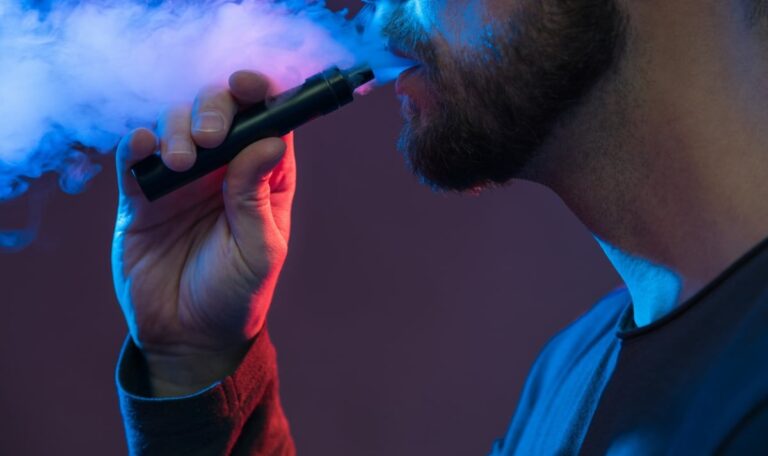 E-Zigaretten statt Zigaretten: Wiener Lungenarzt widerspricht Studie