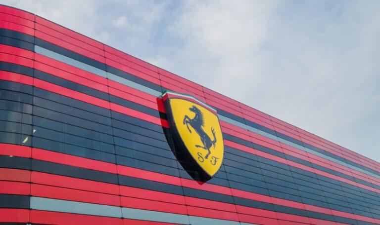 40 Millionen Dollar! Dieser neue Ferrari bricht alle Rekorde