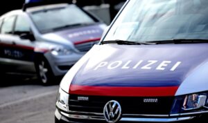 Pkw erfasst Frau (34) – Lenker fährt einfach davon