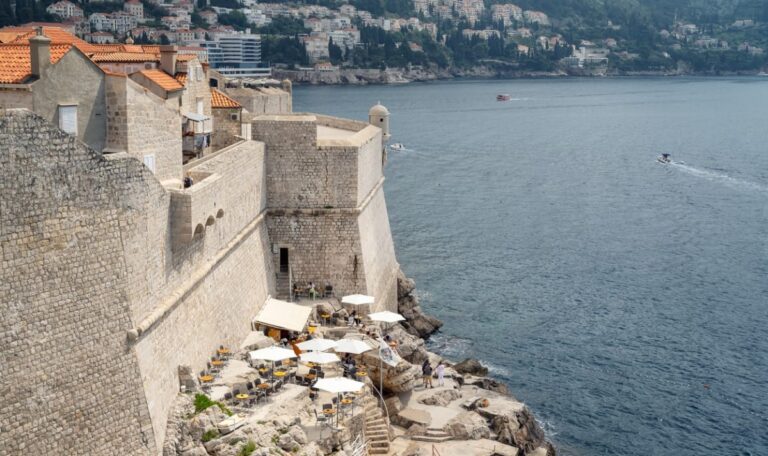 Lebensgefahr an Kroatiens Küste: Neues Warnschild für Badegäste