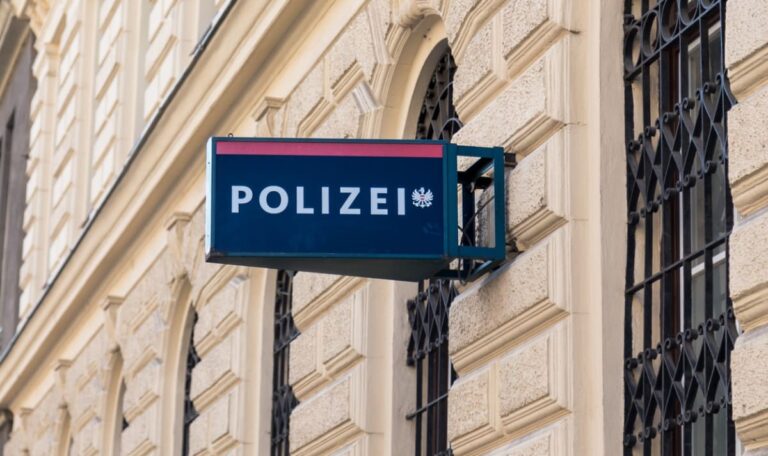 Wegen 100 Euro: Zwei Männer in Wien gequält und erniedrigt