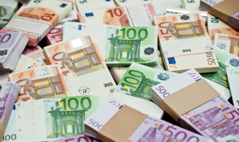 Schlepper, Millionen, Schatten – das geheime Finanznetz mitten in Europa