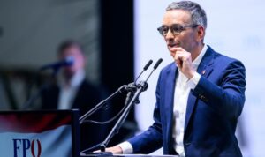 „Wird unangenehm“: FPÖ startet Volksbegehren gegen ORF-Zwangsgebühr