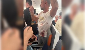 Dramatische Wendung: Co-Pilot plante Absturz – Besatzung und Passagiere greifen ein