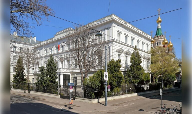 Russische Botschaft entschuldigt sich für monatelangen Lärm in Wien