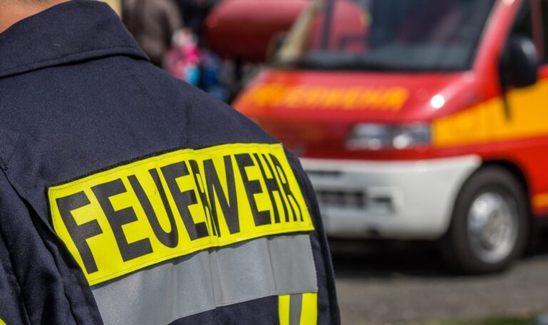 Hausbrand: Vater und Fünfjähriger sterben – Mutter schwer verletzt